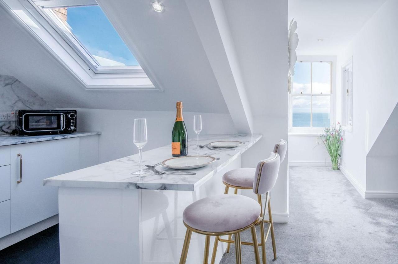 The Penthouse - Luxury 1 Bed - Panorama - Tenby Kültér fotó